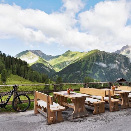 Berggasthaus Hoellensteinhuette Hotel ทักซ์ ภายนอก รูปภาพ
